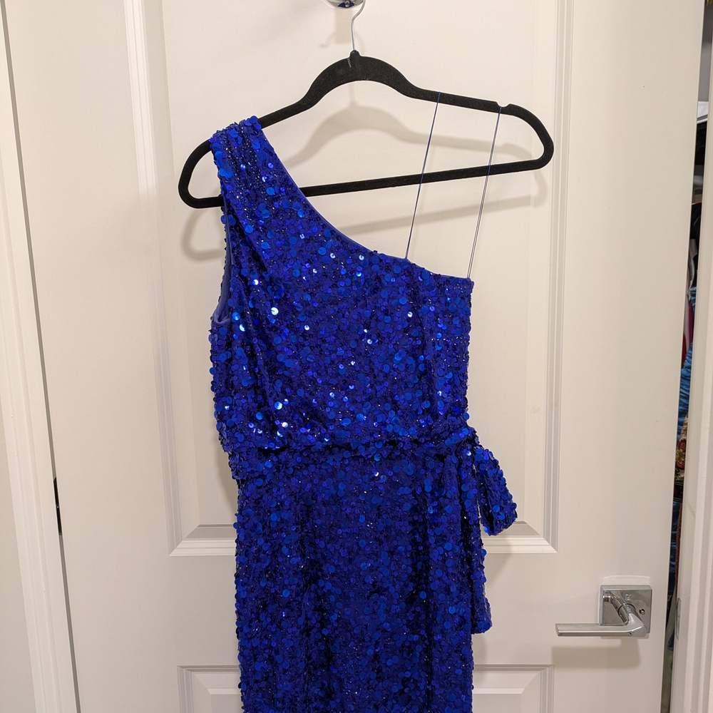 Cache Vibrant Blue Sequin One-Shoulder Dress - Picture 4 of 6